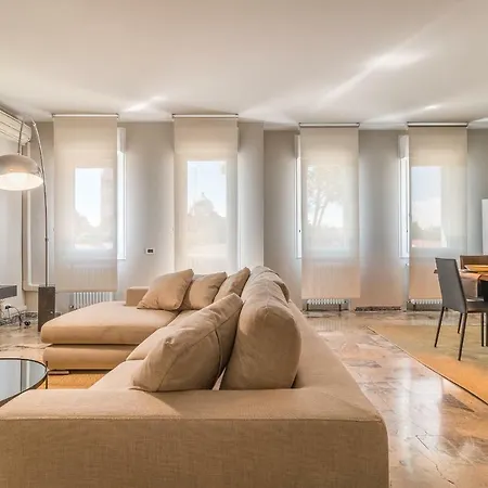 Appartement Grey Pearl @prato Della Valle *